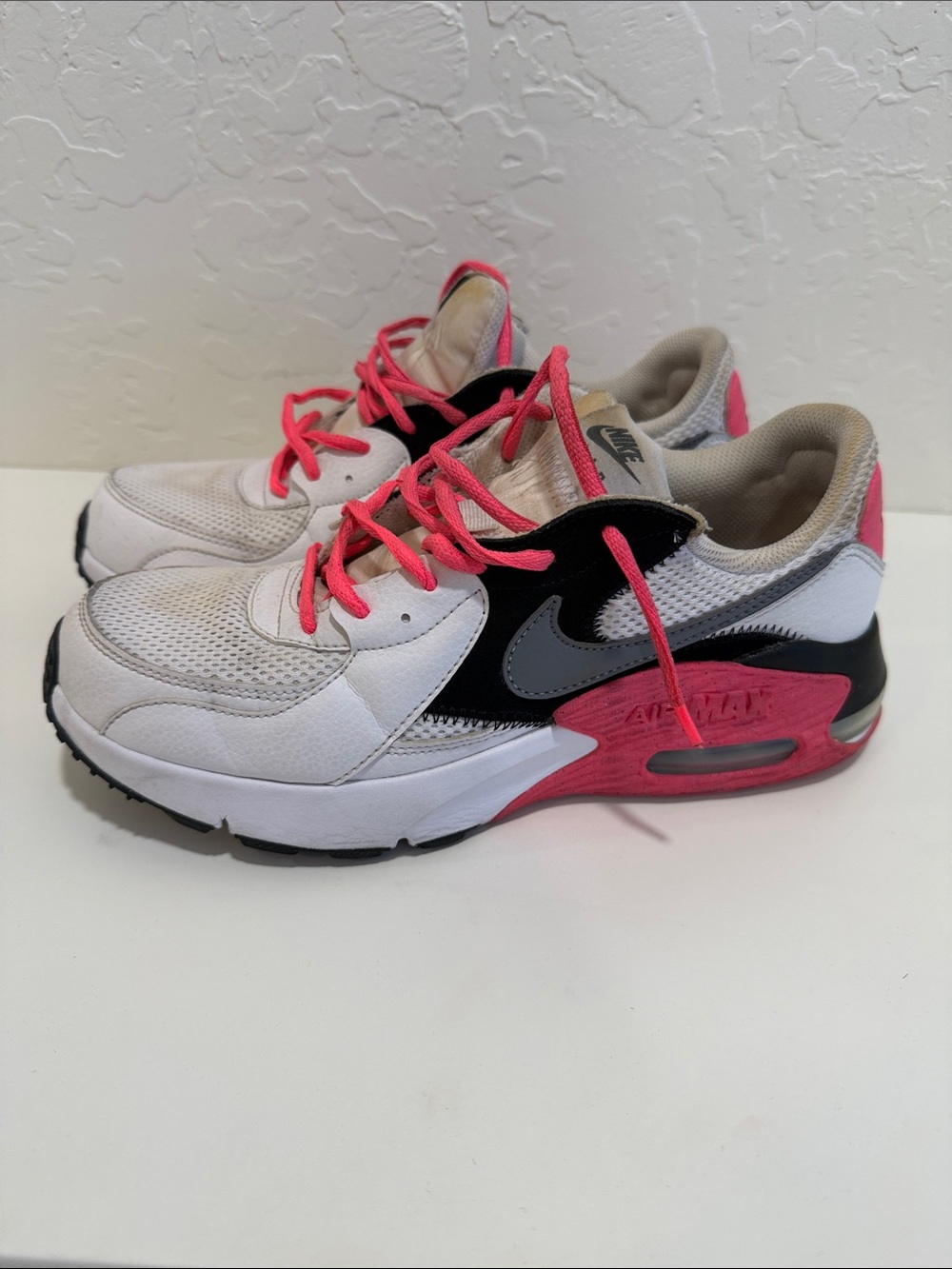 Nike Air Max White Black Pink Athletic Sneakers
